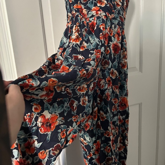 Band of Gypsies-Flowers strapless jumpsuits- Sixe Medium - Picture 3 of 5
